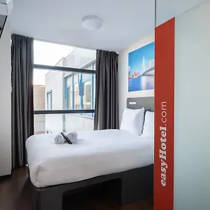 Easyhotel Centre 2*, Rotterdam Holandia