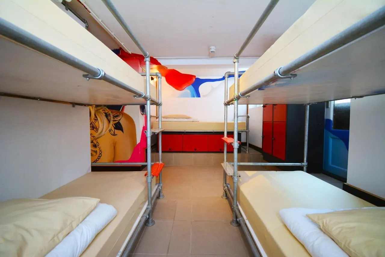 Hostel Will & Tate City Stay Den Haag