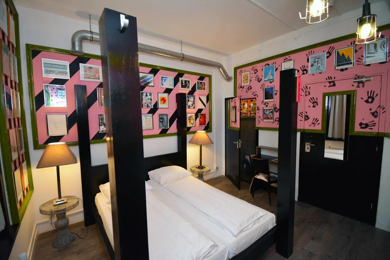Will & Tate City Stay Den Haag Hostel